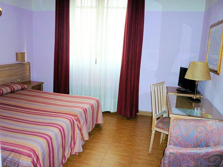 Hotel Ascot Binasco Kültér fotó